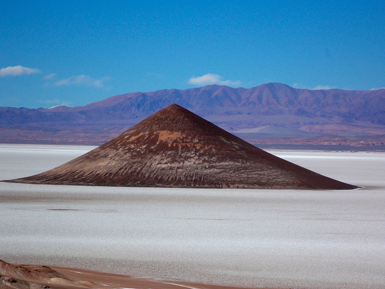 Cono de Arita in Argentina’s Puna de Atacama—an isolated volcanic cone on salt flats resembling Mars, among the top places that look like Mars.